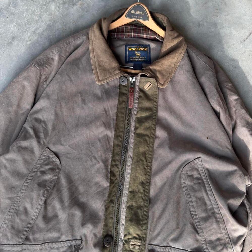 Woolrich green heavy utility jacket with plaid lining - Picture 2 of 8